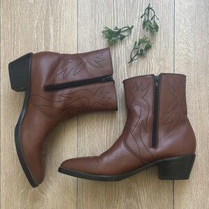 High Noon Men’s Brown Leather Boots – Size 9.5 M, Oil-Resistant